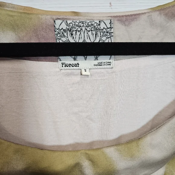 Floreat embroidered pleated dress - Picture 9 of 15